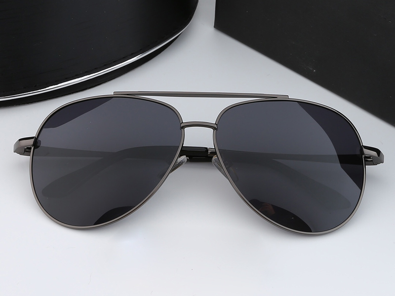 Fashion womens mens sunglasses top quality aviation pilot shades sun glasses for men women 7 Color Optional, With Box
Fashion womens mens sunglasses top quality aviation pilot shades sun glasses for men women 7 Color Optional, With Box