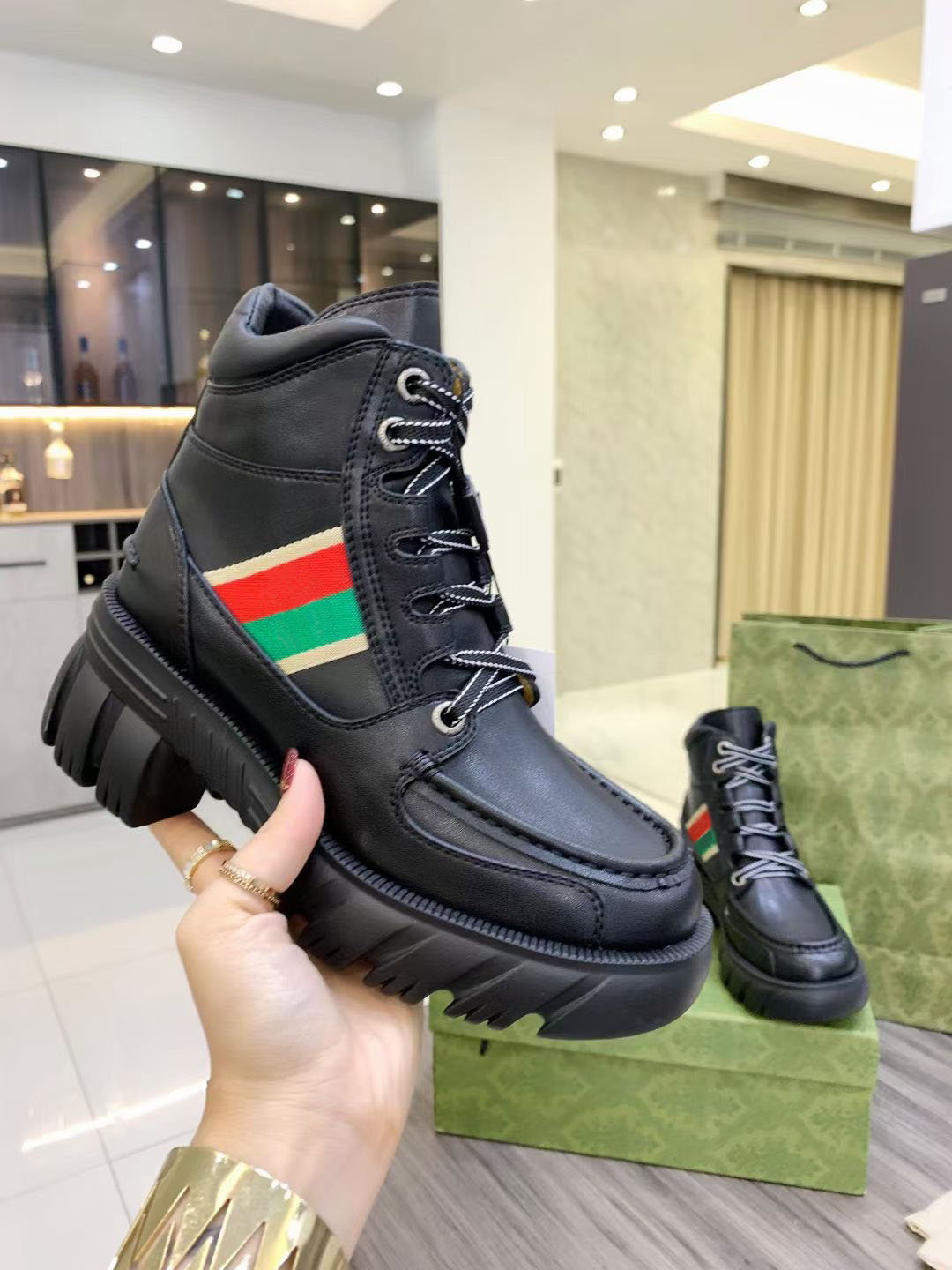 Women Designer Ankle boots boot 100% Real Leather lady winter fashion luxury classic womens work tooling non-slip shoes size35-42, Black
Women Designer Ankle boots boot 100% Real Leather lady winter fashion luxury classic womens work tooling non-slip shoes size35-42, Black
