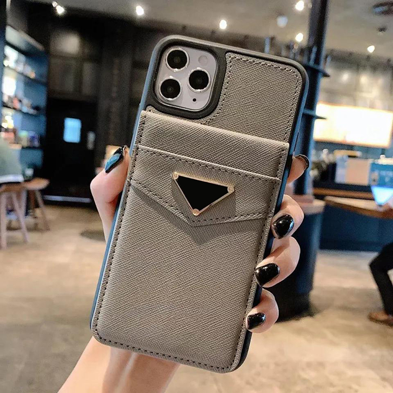 Luxurys Desinger iphone Cases 13 Mobile Phone Case 12/11/7Frosted porte-carte porte-monnaie 12pro Fashion and Generous 13pro All-inclusive iPhone11 good, Black
Luxurys Desinger iphone Cases 13 Mobile Phone Case 12/11/7Frosted porte-carte porte-monnaie 12pro Fashion and Generous 13pro All-inclusive iPhone11 good, Black