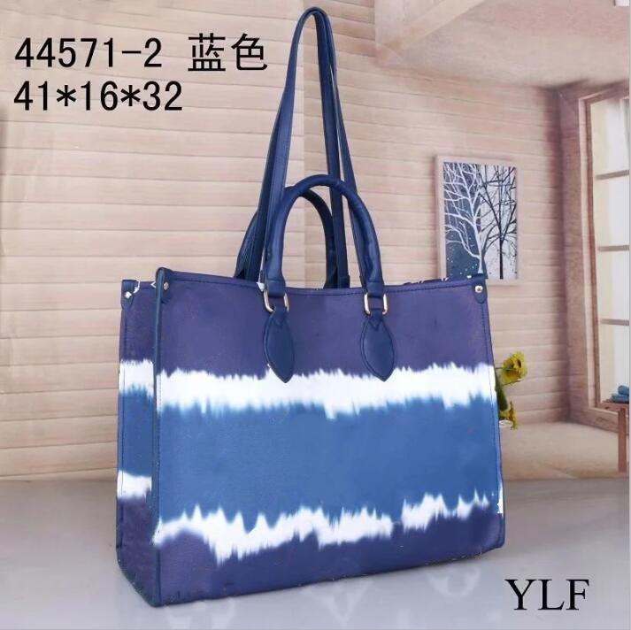 Luxurys Designers Genuine Leather letter L High quality women's Totes Cross Body Shoulder Bags Cosmetic Bag cell phone pocket, Free shipping
Luxurys Designers Genuine Leather letter L High quality women's Totes Cross Body Shoulder Bags Cosmetic Bag cell phone pocket, Free shipping