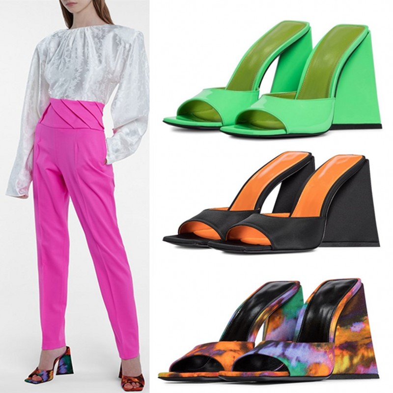 Square Heel Satin Slippers Patent leather Fashion Summer T Show Slides Women Sandals, As pics 1
Square Heel Satin Slippers Patent leather Fashion Summer T Show Slides Women Sandals, As pics 1