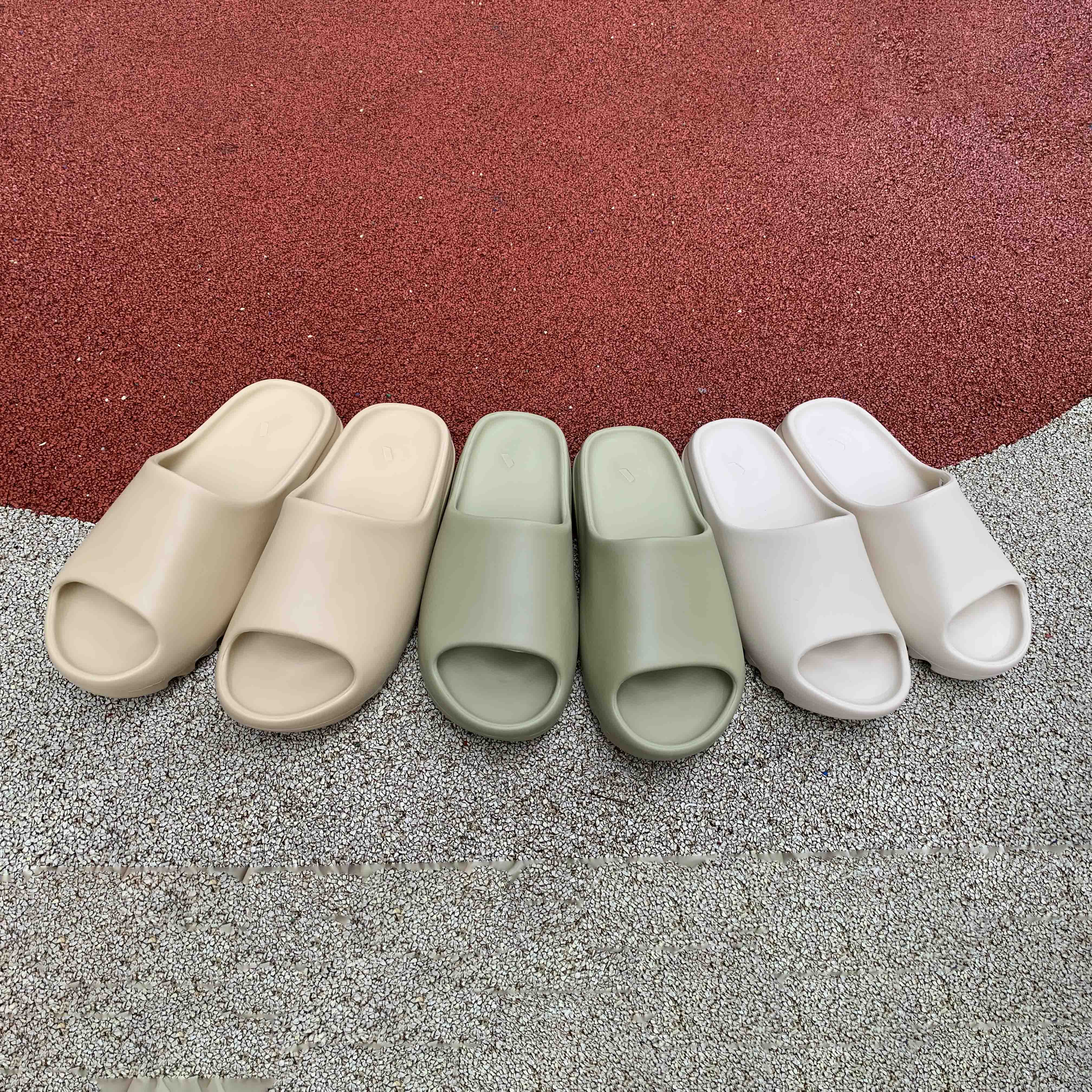 SS Slides Graffiti Bone Resin Desert Sand Designer Slippers Foam RNNR Ararat Summer Fashion Earth Brown Flat Slide Men Women Beach Causal Sandals Runner size 46 48
SS Slides Graffiti Bone Resin Desert Sand Designer Slippers Foam RNNR Ararat Summer Fashion Earth Brown Flat Slide Men Women Beach Causal Sandals Runner size 46 48