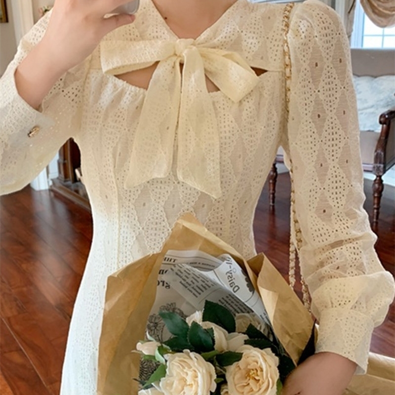 Women Lace Mermaid Dress Korean Bow Tie O-neck Hollow-out Dresses Puff Sleeve Slim Sexy Ruffle Trumpet Vestidos 6F162 210603