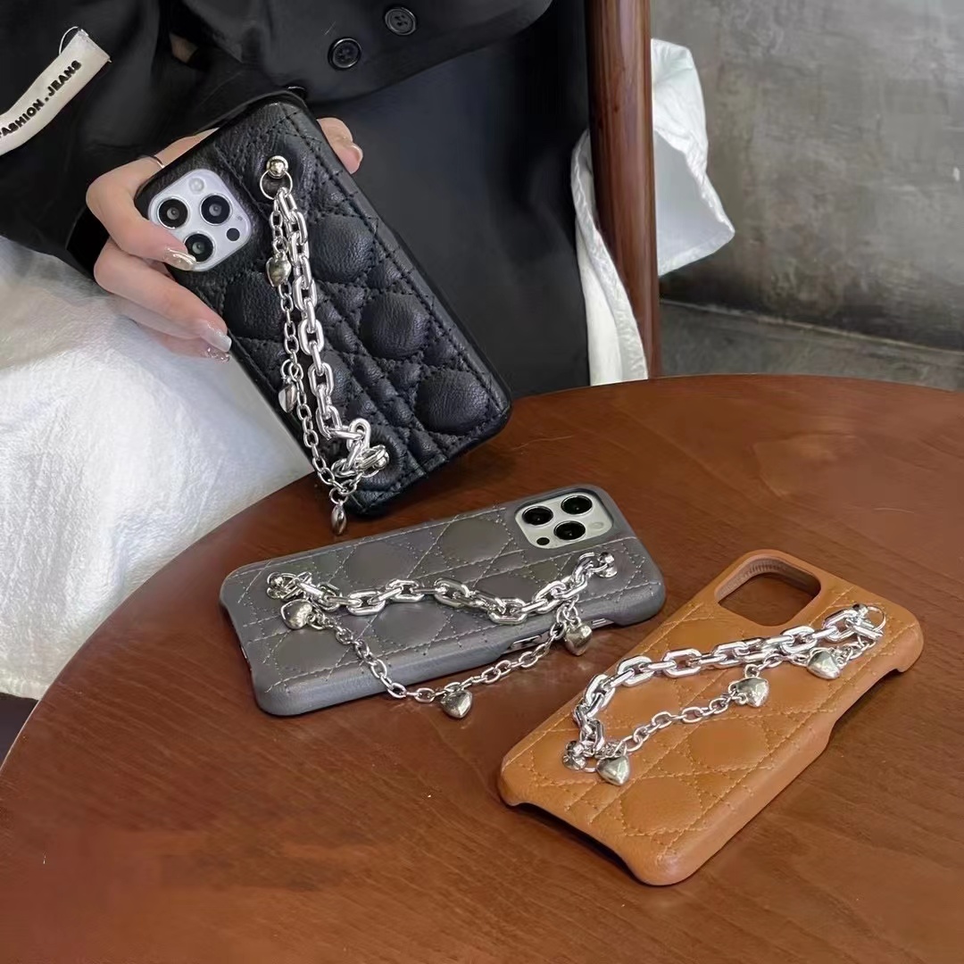 Phone Cases for iPhone 11 pro 12 13 max mini case cover Textile material Good touching feel, Black 
Phone Cases for iPhone 11 pro 12 13 max mini case cover Textile material Good touching feel, Black