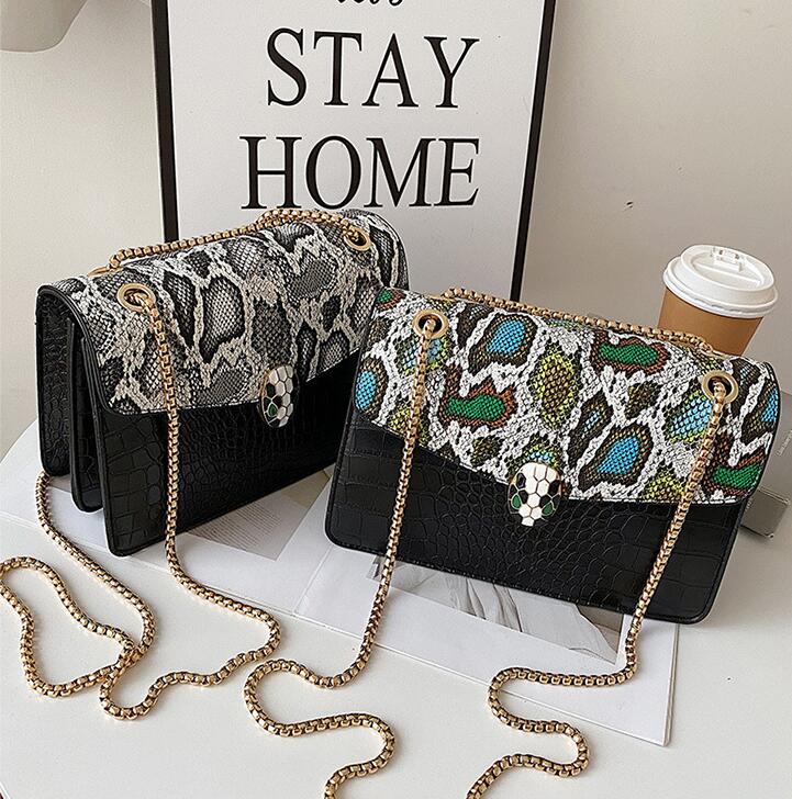 Factory wholesale women chain bag elegant atmosphere crocodile handbag street fashions embossed leather handbags flip fashion buckle shoulder bags
Factory wholesale women chain bag elegant atmosphere crocodile handbag street fashions embossed leather handbags flip fashion buckle shoulder bags