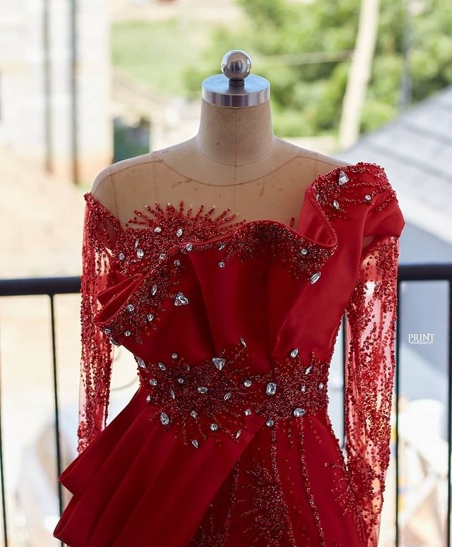 2021 Plus Size Arabic Aso Ebi Red Mermaid Luxurious Prom Dresses Beaded Crystals Lace Sheer Neck Evening Formal Party Second Reception Gowns Dress ZJ6