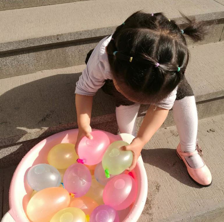Summer Colorful Bunch of Balloons Magic Water-filled Balloon Children Garden Beach Party Play In The Water For Kids Waters Bombs Games Toys04, Multicolor
Summer Colorful Bunch of Balloons Magic Water-filled Balloon Children Garden Beach Party Play In The Water For Kids Waters Bombs Games Toys04, Multicolor