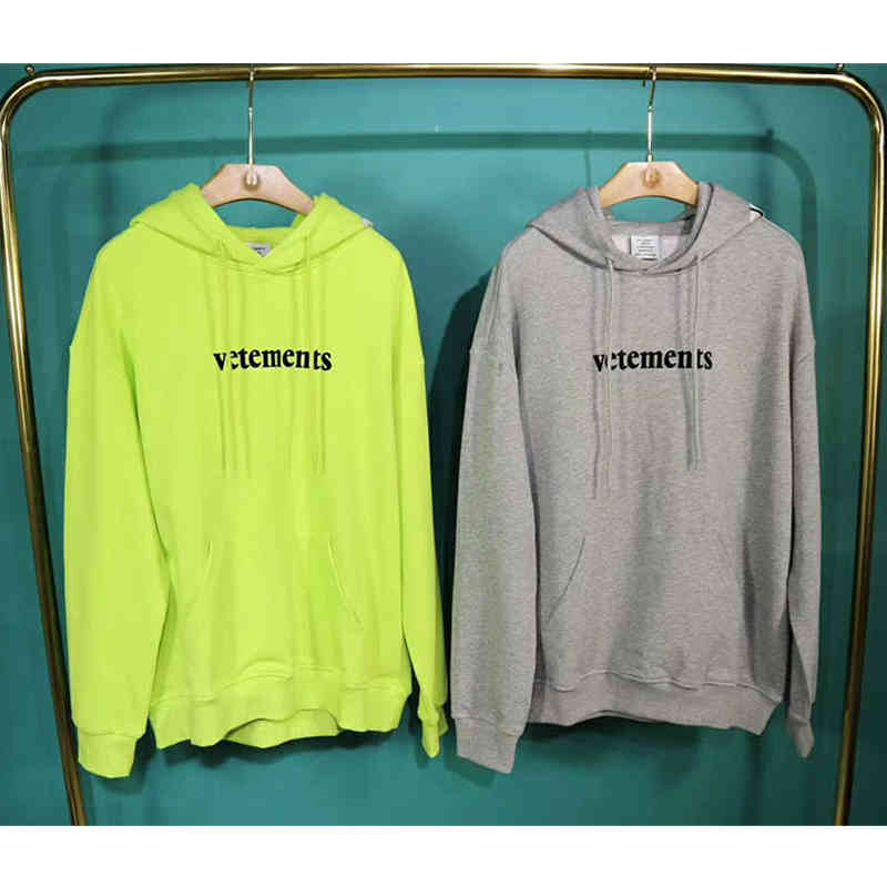 Hip Hop Casual Classic Vetements Hoodie Hoody Men Women 1:1 high quality Embroidery Vetements Pullover Gray Whith VTM Sweatshirt C0325
Hip Hop Casual Classic Vetements Hoodie Hoody Men Women 1:1 high quality Embroidery Vetements Pullover Gray Whith VTM Sweatshirt C0325