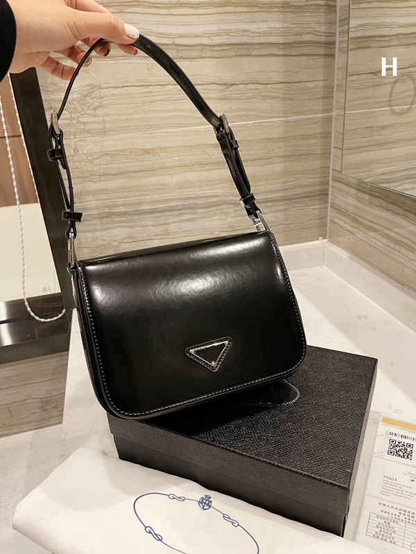 2021 fashion lady shoulder strap bag handbag lady designer leather messenger bag lady shoulder bag coin purse, Freight difference 
2021 fashion lady shoulder strap bag handbag lady designer leather messenger bag lady shoulder bag coin purse, Freight difference
