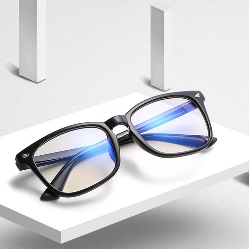 Sunglasses Classic Goggle Men Women Brand Design Driving Square Frame Polarized Sun Glasses UV400 Gafas Male Eyewear
Sunglasses Classic Goggle Men Women Brand Design Driving Square Frame Polarized Sun Glasses UV400 Gafas Male Eyewear