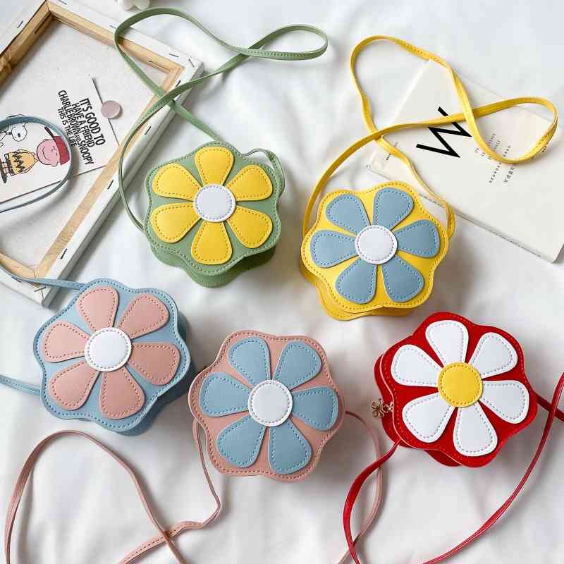 Candy color children's small foreign style fashion cute mini flower shape Princess messenger bag baby zero wallet, Small style
Candy color children's small foreign style fashion cute mini flower shape Princess messenger bag baby zero wallet, Small style