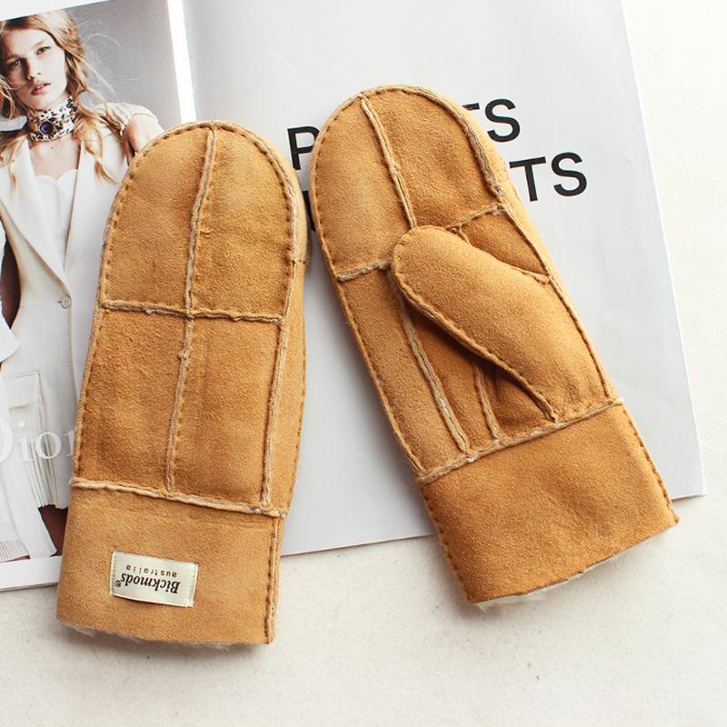 Five Fingers Gloves Women Leather With Fur Two Colors Black Light Brown Fashion Striped Style Wool Lining Winter Warm Sheepskin, Blue;gray
Five Fingers Gloves Women Leather With Fur Two Colors Black Light Brown Fashion Striped Style Wool Lining Winter Warm Sheepskin, Blue;gray