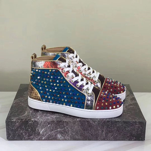 Valentin New Luxury Designer Sneakers Men Women Casual Shoes Party Dress High-cut Studded Spikes Platforms Red Bottom Trainers Shoes Sneaker mkj0001
Valentin New Luxury Designer Sneakers Men Women Casual Shoes Party Dress High-cut Studded Spikes Platforms Red Bottom Trainers Shoes Sneaker mkj0001