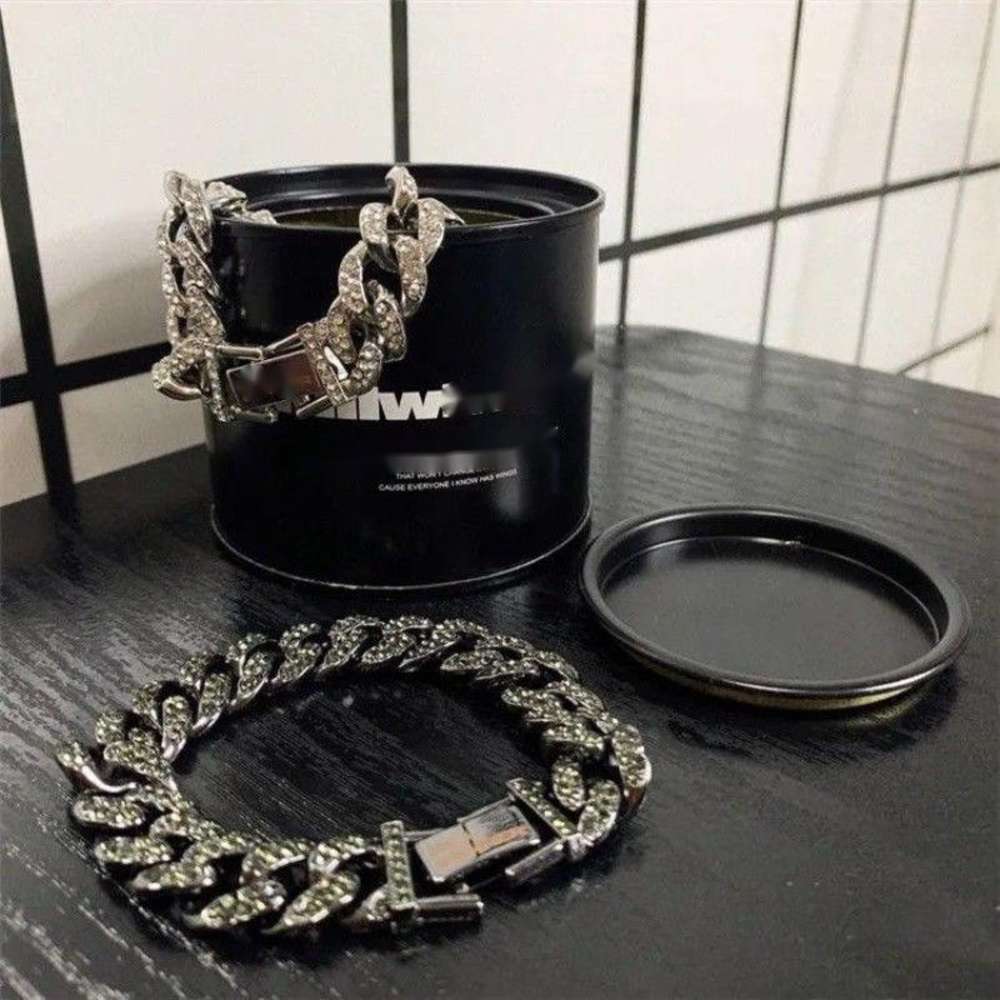 K family back to the future Cuba Bracelet necklace for men and women gold silver plated, Golden;silver
K family back to the future Cuba Bracelet necklace for men and women gold silver plated, Golden;silver