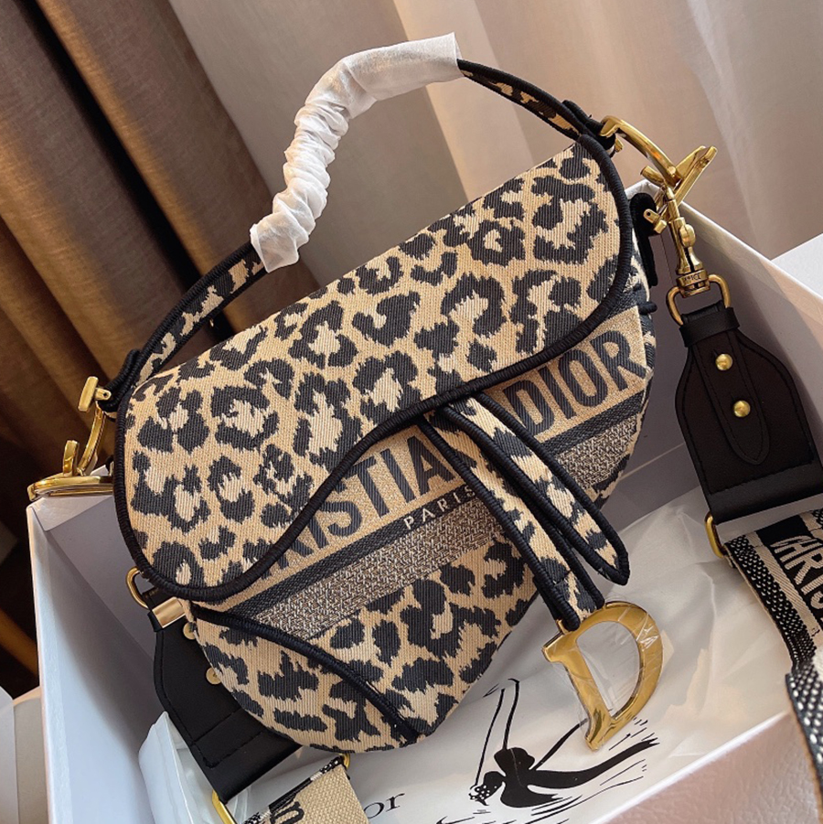 Designer Handbags bags High Quality Leather Embossed Fashion Women Chain Crossbody Messenger Bag Shoulder dqshoe01 21, Dust bag
Designer Handbags bags High Quality Leather Embossed Fashion Women Chain Crossbody Messenger Bag Shoulder dqshoe01 21, Dust bag