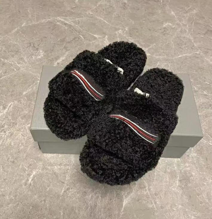 New listing ladies fur slippers wave logo fashion High quality casual women flat slippers wool winter slippers Designer brand sandal
New listing ladies fur slippers wave logo fashion High quality casual women flat slippers wool winter slippers Designer brand sandal