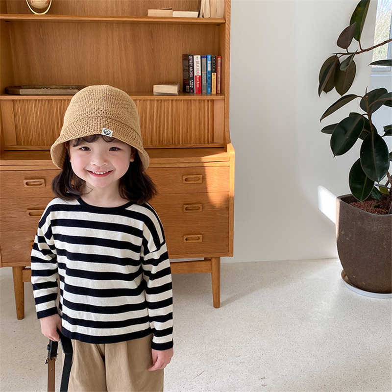 Spring fashion girls striped long sleeve t-shirts korean style loose all-match children Tops 1-7Y 210615, Blue
Spring fashion girls striped long sleeve t-shirts korean style loose all-match children Tops 1-7Y 210615, Blue