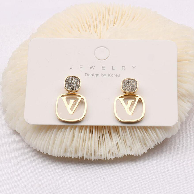 Designers Womens Earrings Ear Stud Women Designer Brand Letter Crystal Elegance Temperament Simple Ladies Wedding Party Jewelry Accessories ER0107-ER0108
Designers Womens Earrings Ear Stud Women Designer Brand Letter Crystal Elegance Temperament Simple Ladies Wedding Party Jewelry Accessories ER0107-ER0108