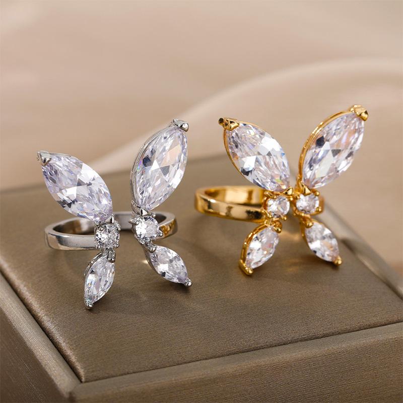 Wedding Rings Zircon Adjustable Butterfly Couple For Women Gold Animal Female Finger Ring Punk Engagement Jewelry Anillos Bague, Slivery;golden
Wedding Rings Zircon Adjustable Butterfly Couple For Women Gold Animal Female Finger Ring Punk Engagement Jewelry Anillos Bague, Slivery;golden