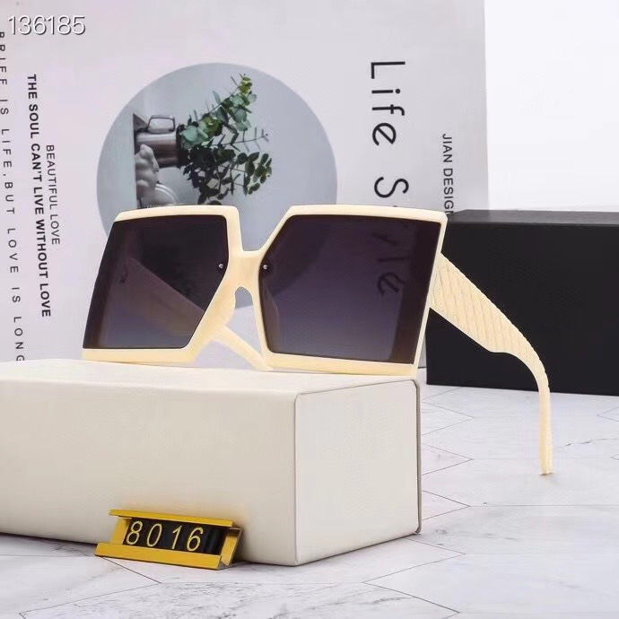 polarized lens fashion men women coating sunglasses vintage sun glasses with box and case, Black
polarized lens fashion men women coating sunglasses vintage sun glasses with box and case, Black