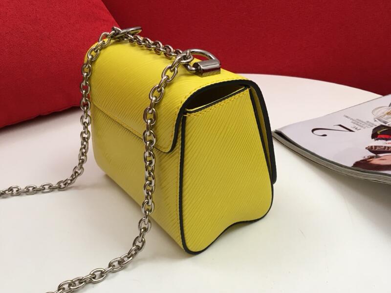 Realfine888 3A M56117 15.5cm Twist Mini Calfskin Leather Shoulder bags Chain Handle with Dust bag, M56117 15.5cm_01
Realfine888 3A M56117 15.5cm Twist Mini Calfskin Leather Shoulder bags Chain Handle with Dust bag, M56117 15.5cm_01