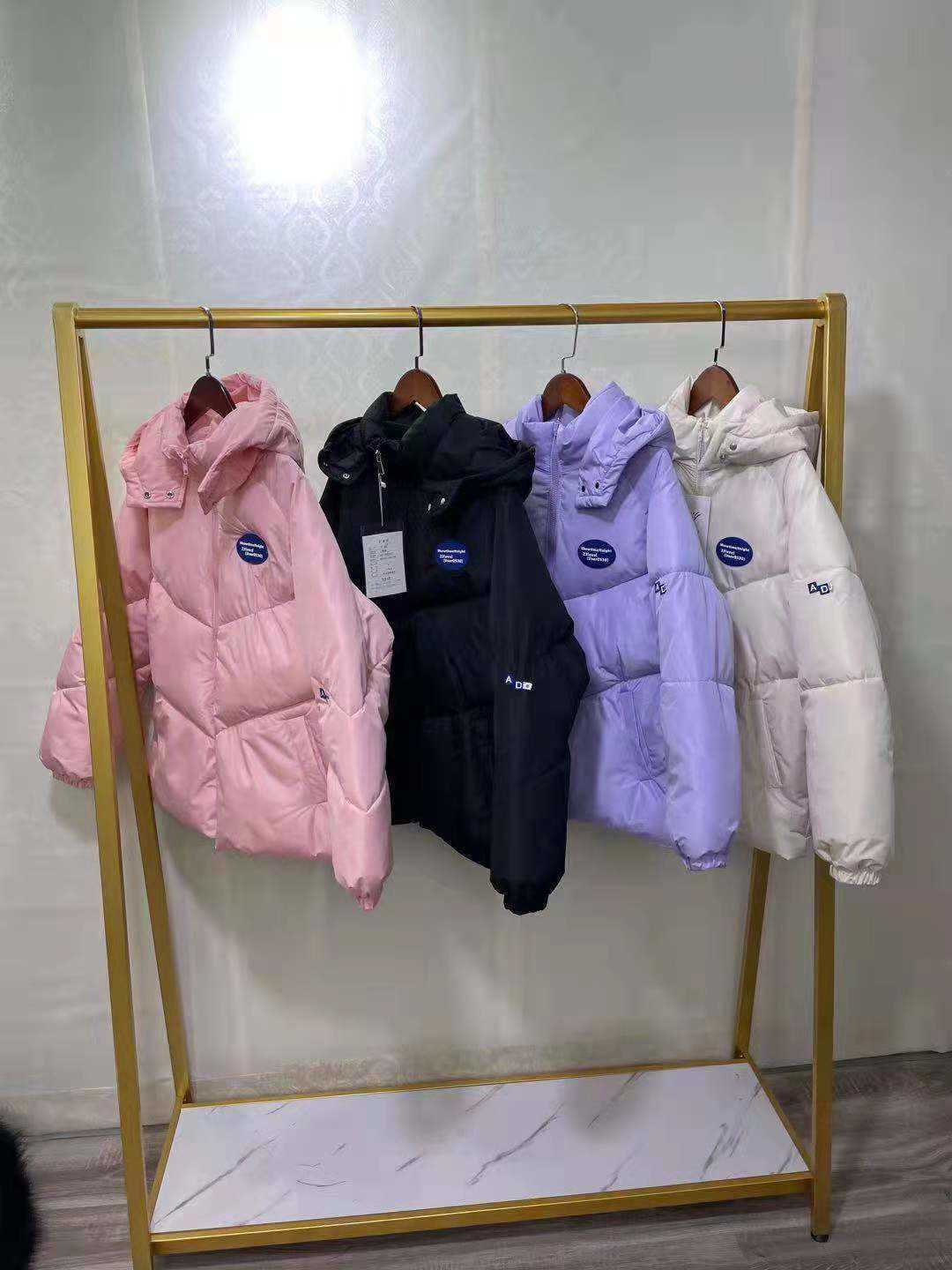 Winter Loose and Thickened Little Hooded Cotton Padded Jacket White Coat Women's Fashion Oversized Puffer Women 211011