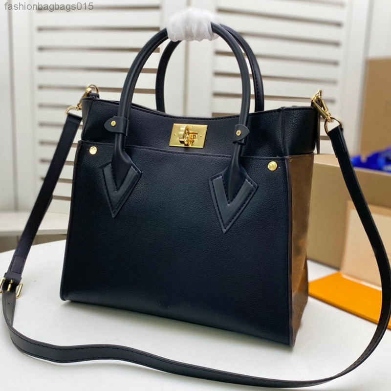 Elegant Tote Bag Onmyside Handbag Purse Grained Calf Leather Patchwork Color Large Capacity Shopping Shoulder Crossbody Bags Adjustable A-001
Elegant Tote Bag Onmyside Handbag Purse Grained Calf Leather Patchwork Color Large Capacity Shopping Shoulder Crossbody Bags Adjustable A-001