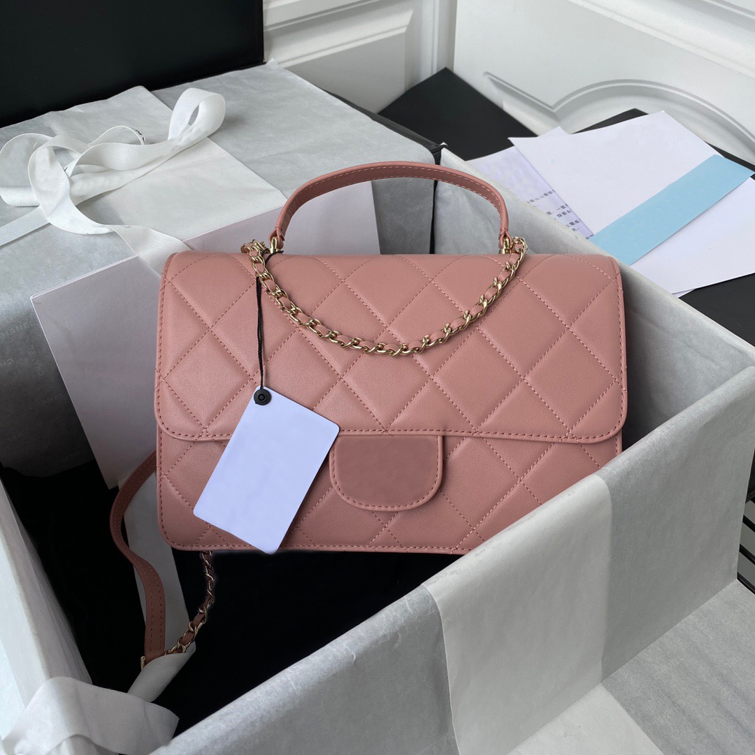 Classic Designers Shoulder Bags Handbags Top Quality Woman Fashion Genuine Leather designer handbag Women Flap Letters Black Crossbody Bag Size :25-15-8
Classic Designers Shoulder Bags Handbags Top Quality Woman Fashion Genuine Leather designer handbag Women Flap Letters Black Crossbody Bag Size :25-15-8