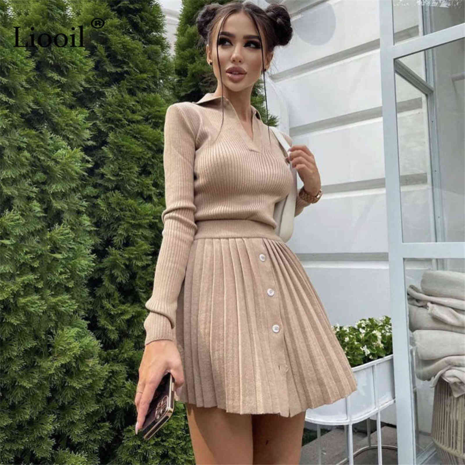 Two Piece Sweater Outfits Set Women Knitted Tops And Pleated Mini Skirts Long Sleeve V Neck Button Up Streetwear Sexy Skirt Sets 211109