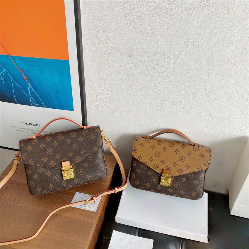 Women Shoulder SS Messenger Bags Lady 2022 Fashion Luxury Handbags Cross Body Famous Designer Hasp Removable Leather Straps Popular Female Purse Backpak With Box, Package
Women Shoulder SS Messenger Bags Lady 2022 Fashion Luxury Handbags Cross Body Famous Designer Hasp Removable Leather Straps Popular Female Purse Backpak With Box, Package