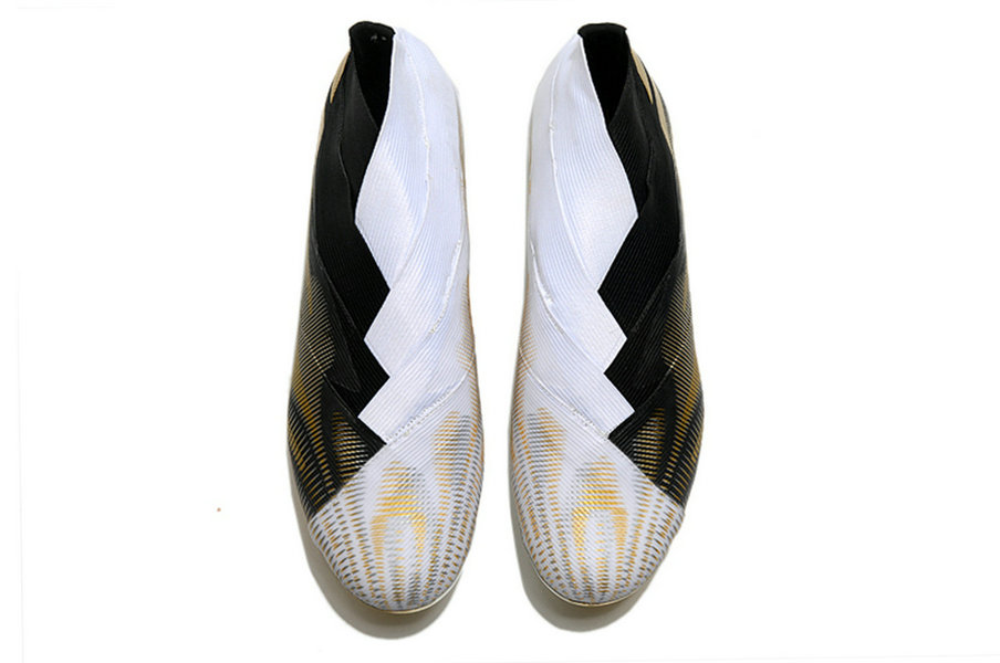 2021 boots Nemeziz FG men soccer shoes White/Gold/Metallic Core Black Top bandage no LACES high white gold two-color plating waterproof layer mens sports football shoe
2021 boots Nemeziz FG men soccer shoes White/Gold/Metallic Core Black Top bandage no LACES high white gold two-color plating waterproof layer mens sports football shoe