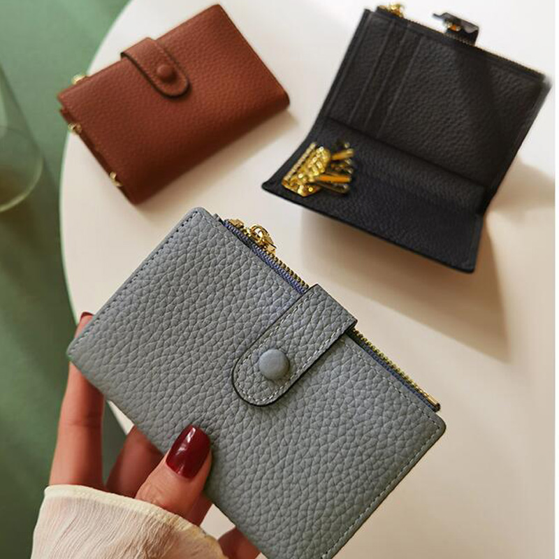 San Maries Genuine Leather Keychain Men Women Key Holder Organizer Cowhide Leather Luxury Brand Designer Coin Purses Key Wallets, 9145 khaki
San Maries Genuine Leather Keychain Men Women Key Holder Organizer Cowhide Leather Luxury Brand Designer Coin Purses Key Wallets, 9145 khaki
