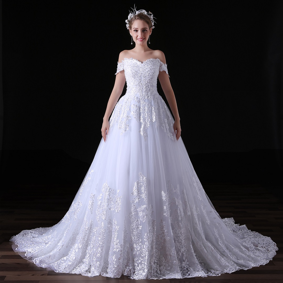 Elegant A Line Wedding Dresses Lace Bridal Gowns Appliqued Off shoulder Zipper In The Back Fashion, Crown
Elegant A Line Wedding Dresses Lace Bridal Gowns Appliqued Off shoulder Zipper In The Back Fashion, Crown