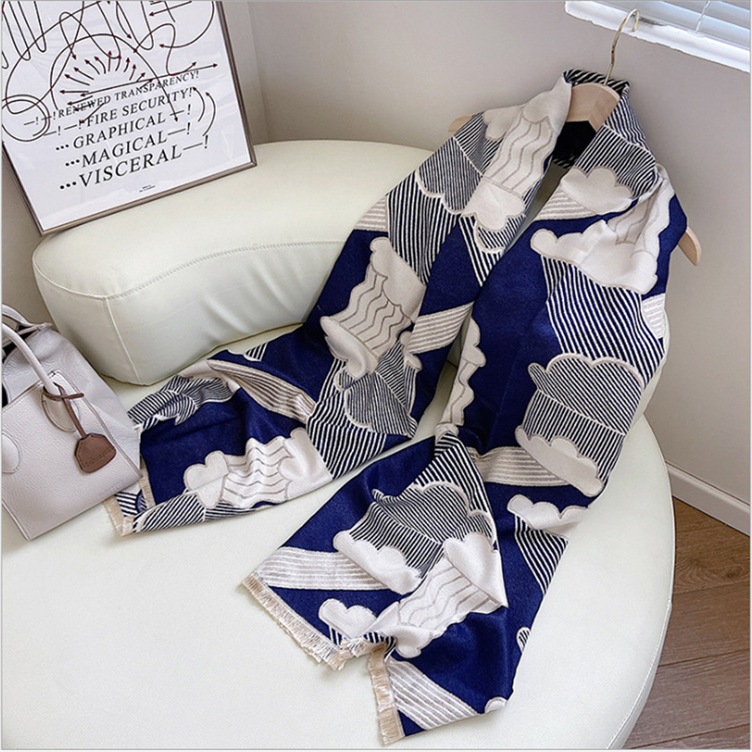 2021 Autumn and Winter New Wave Striped Scarf Cashmere-like Artistic All-Matching Long Summer Air-Conditioned Room Shawl
2021 Autumn and Winter New Wave Striped Scarf Cashmere-like Artistic All-Matching Long Summer Air-Conditioned Room Shawl