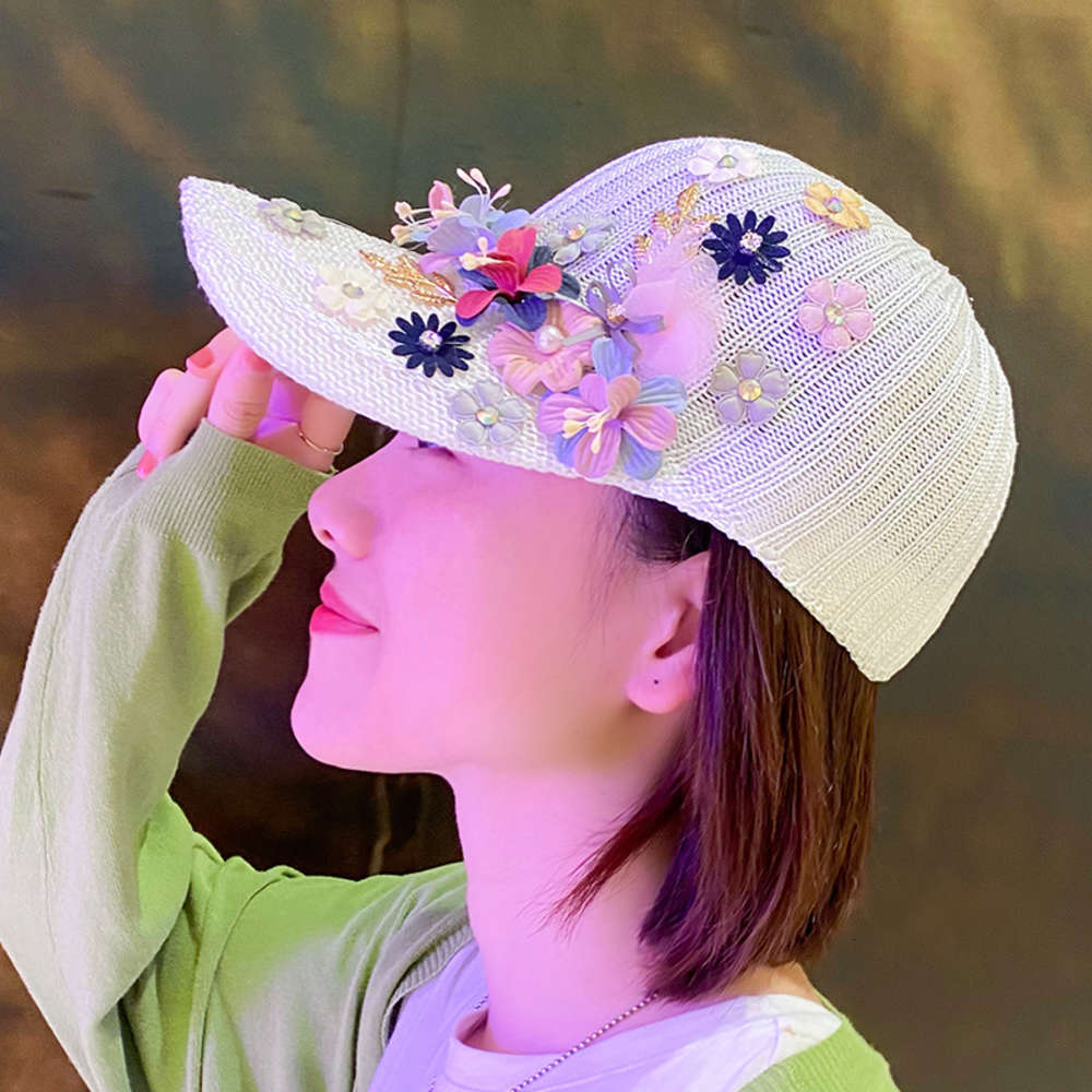 capKnitted pin bead Decal baseball cap sun visor outdoor sports mountaineering Hat New Korean duck tongue, Blue;gray 
capKnitted pin bead Decal baseball cap sun visor outdoor sports mountaineering Hat New Korean duck tongue, Blue;gray