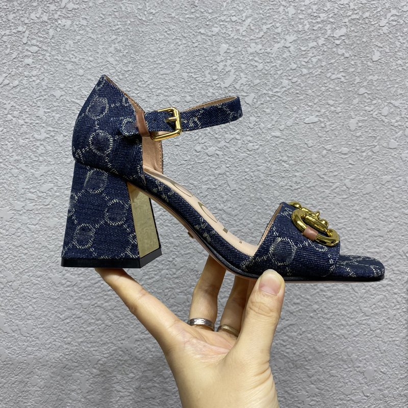 Luxury High quality heels Sandals women designer Fashion Denim Blue chunky heel Shoes Genuine Leather Heeled Dust proof bag with shoe box Womens Sandal US4-US12
Luxury High quality heels Sandals women designer Fashion Denim Blue chunky heel Shoes Genuine Leather Heeled Dust proof bag with shoe box Womens Sandal US4-US12