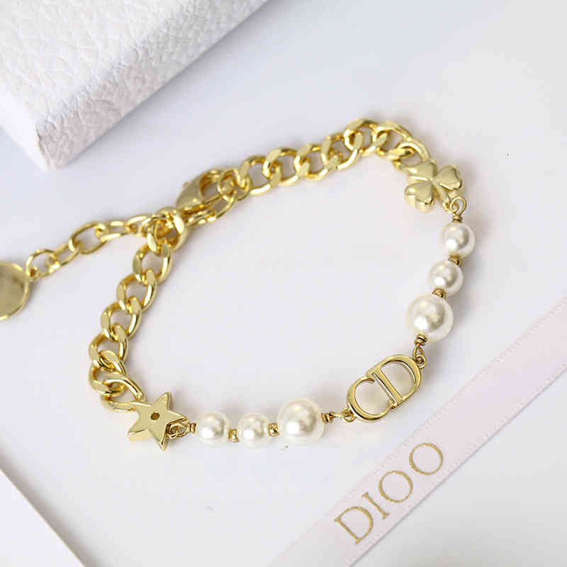 d Home Letter Bracelet Classic Dijia Pearl Net Red Fashion Brass, Golden;silver
d Home Letter Bracelet Classic Dijia Pearl Net Red Fashion Brass, Golden;silver