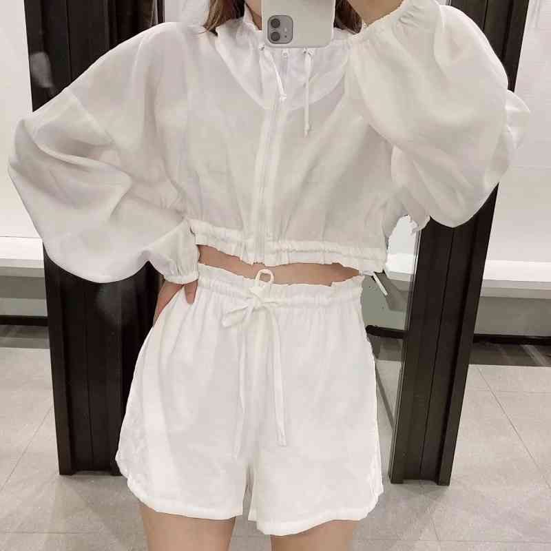Casual Women High Collar Loose Short Blouse Crop Top Stylish Female Long Sleeve White Shirt S7333 210430