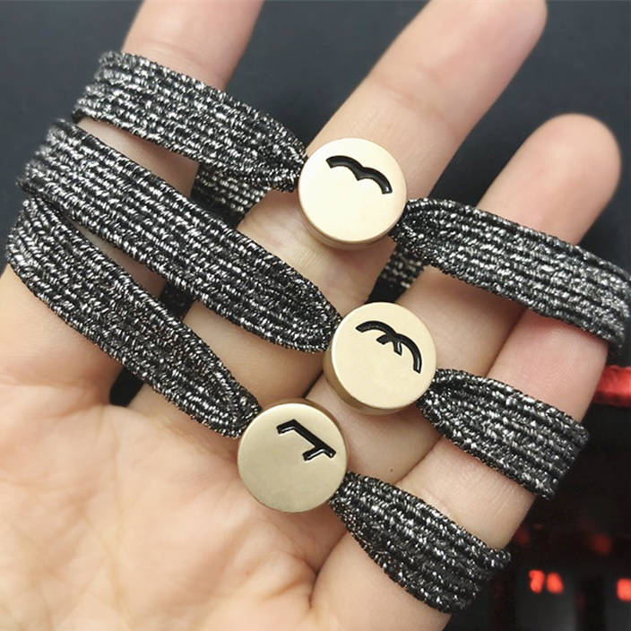 Top quality Wholesale classic fashion mark headdress letter print hairring hair rope durable high elastic rubber band simple gift
Top quality Wholesale classic fashion mark headdress letter print hairring hair rope durable high elastic rubber band simple gift