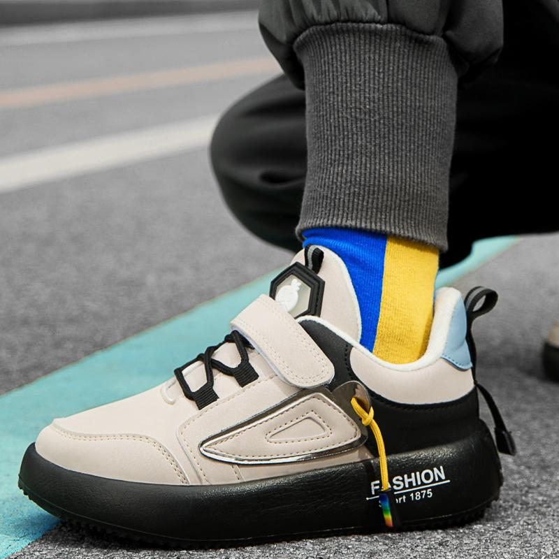 Athletic & Outdoor Fashion Big Children's Non-slip Shoes, Leather Warm Sports Boys' Casual Trendy Zhongbang Boardshoes, Black
Athletic & Outdoor Fashion Big Children's Non-slip Shoes, Leather Warm Sports Boys' Casual Trendy Zhongbang Boardshoes, Black