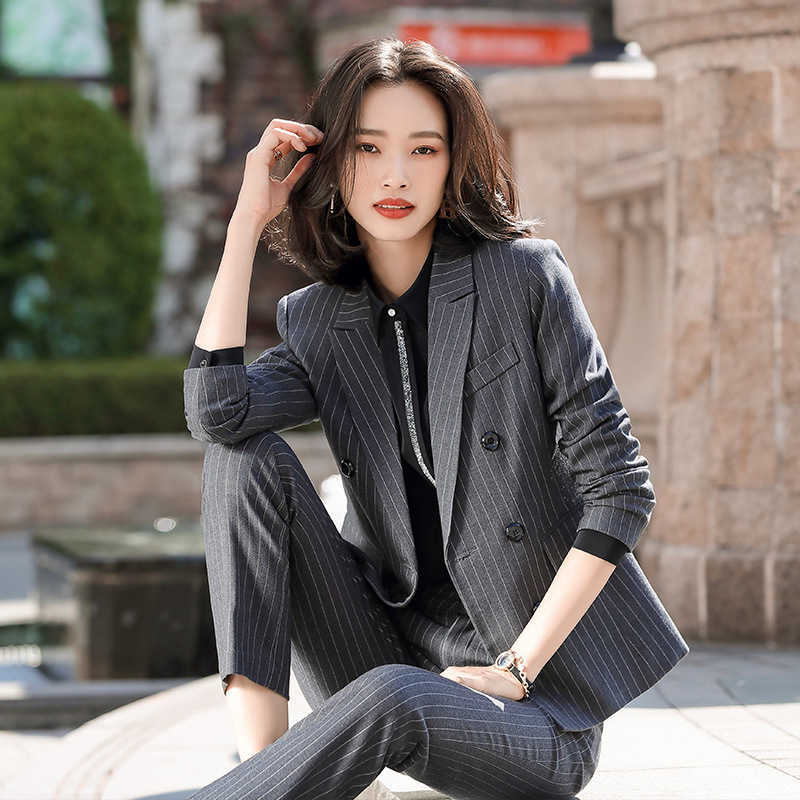 spring and autumn women's professional pants suit office overalls feminine Casual striped blazer skirt Two-piece 210527, Grey jacket skirt
spring and autumn women's professional pants suit office overalls feminine Casual striped blazer skirt Two-piece 210527, Grey jacket skirt