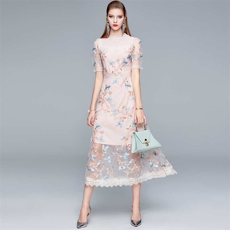 Fashion Designer Summer Mesh Midi Dress Women Short Sleeve Butterfly Embroidery Vintage Elegant Party Dresses 210520, Photo color
Fashion Designer Summer Mesh Midi Dress Women Short Sleeve Butterfly Embroidery Vintage Elegant Party Dresses 210520, Photo color