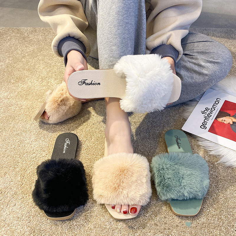 Women's Fashion Pure Color Simple Outer Wear Plush Indoor Home Plush Slippers, Beige
Women's Fashion Pure Color Simple Outer Wear Plush Indoor Home Plush Slippers, Beige