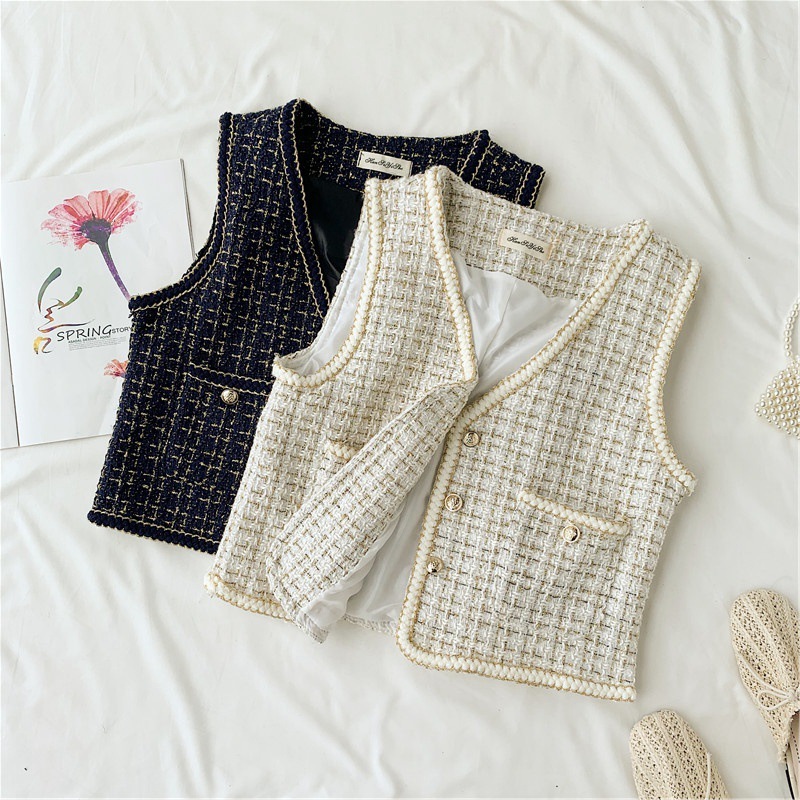 Women's Chic Spring Summer Sleeveless All Match Vest V Neck Sweet Casual Button Solid Ladies Short 210520, Navy blue
Women's Chic Spring Summer Sleeveless All Match Vest V Neck Sweet Casual Button Solid Ladies Short 210520, Navy blue