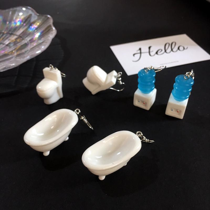 Dangle & Chandelier Handmade Funny Creative Resin Bathtub Toilet Earrings Mini Drinking Fountain For Women Girls Fashion Jewelry
Dangle & Chandelier Handmade Funny Creative Resin Bathtub Toilet Earrings Mini Drinking Fountain For Women Girls Fashion Jewelry