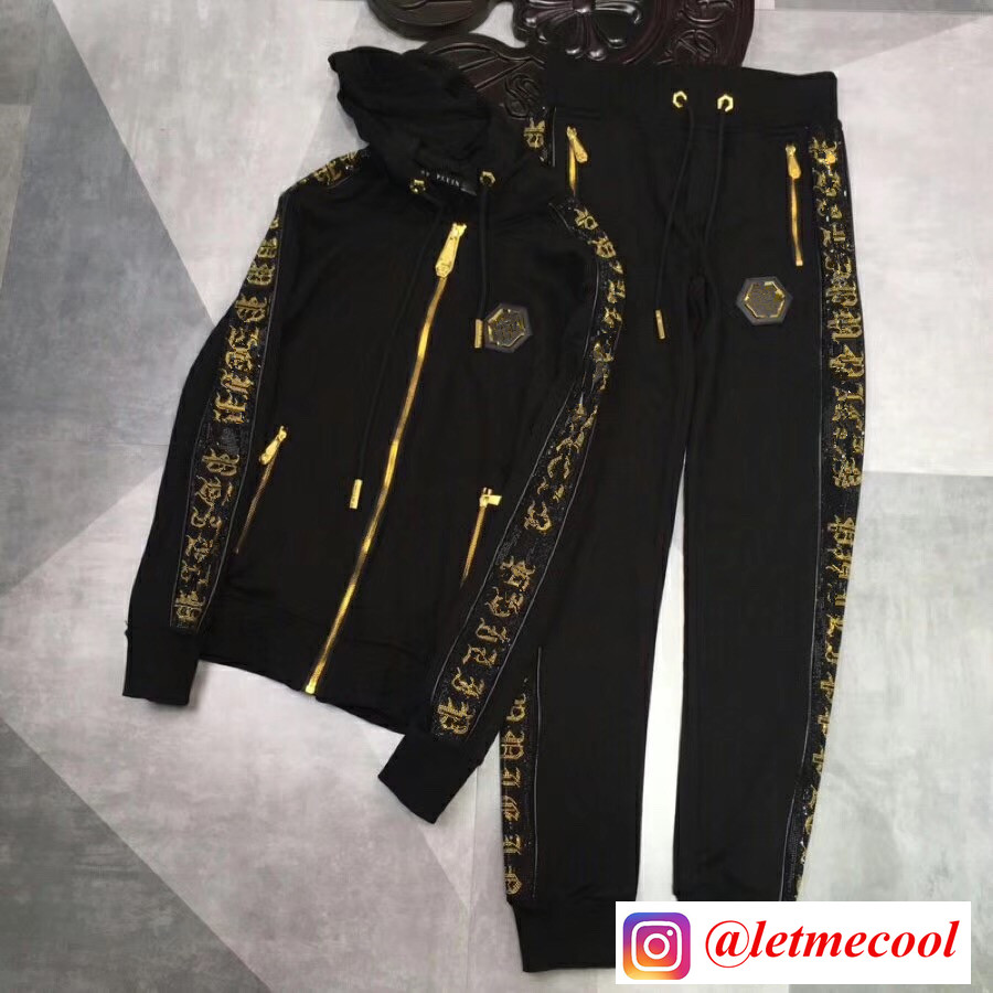 Men's jacket gold letters hot drilling trend skull slimming sweater cotton all-match comfortable hoodie new sports suit #P0024, Black;brown
Men's jacket gold letters hot drilling trend skull slimming sweater cotton all-match comfortable hoodie new sports suit #P0024, Black;brown