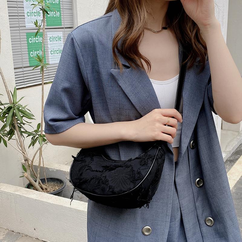 Evening Bags Summer PU Leather Shoulder For Women Handbag Crossbody Hobos Black White Female Versatile Large Capacity Young Lady Bag
Evening Bags Summer PU Leather Shoulder For Women Handbag Crossbody Hobos Black White Female Versatile Large Capacity Young Lady Bag