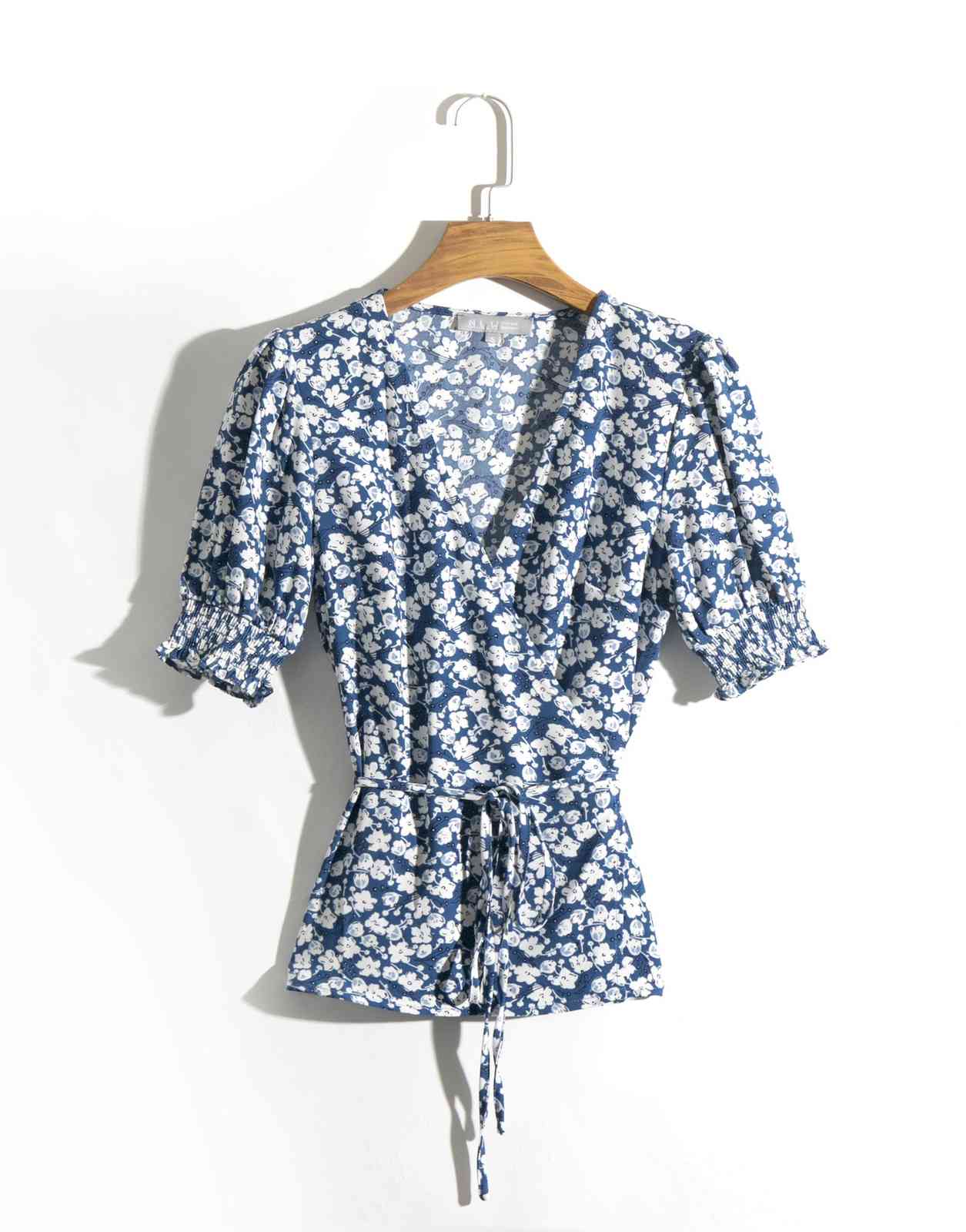 Vintage France Style Short Sleeve Wrap Shirt Fashion Blue Floral Print Tie Bow Waist Blouse Women One-piece Tops 210429