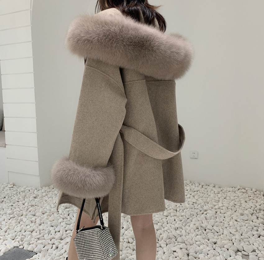 Luxury Oversized Real Cashmere Blend Fur Coat Womens Winter Wool Hooded Cardigan Jacket With Genuine Fox Furs Collar Droppshiping, Gray
Luxury Oversized Real Cashmere Blend Fur Coat Womens Winter Wool Hooded Cardigan Jacket With Genuine Fox Furs Collar Droppshiping, Gray