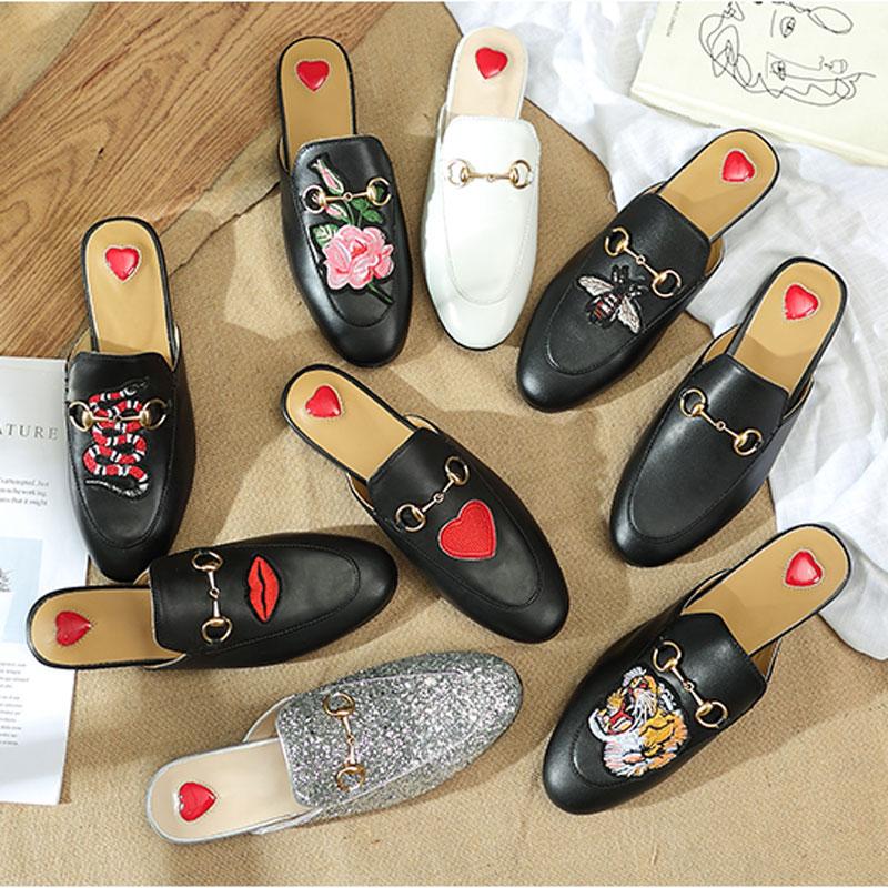 Family Semi-trailer Sandals Wear 2021 Heel-free Flat Lazy Shoes Leather Embroidery Muller Women's Large Size 34-44 Slippers, Black
Family Semi-trailer Sandals Wear 2021 Heel-free Flat Lazy Shoes Leather Embroidery Muller Women's Large Size 34-44 Slippers, Black